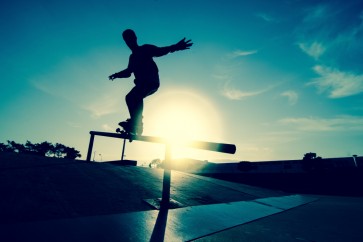 Leslie Walters - Sports Silhouettes - Skateboard